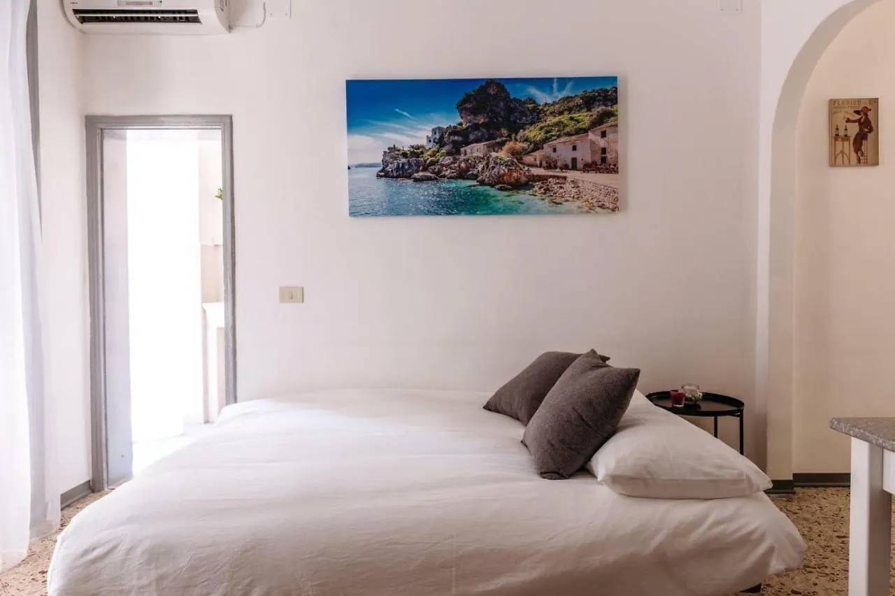 아파트 Pilly House Ballaro 팔레르모